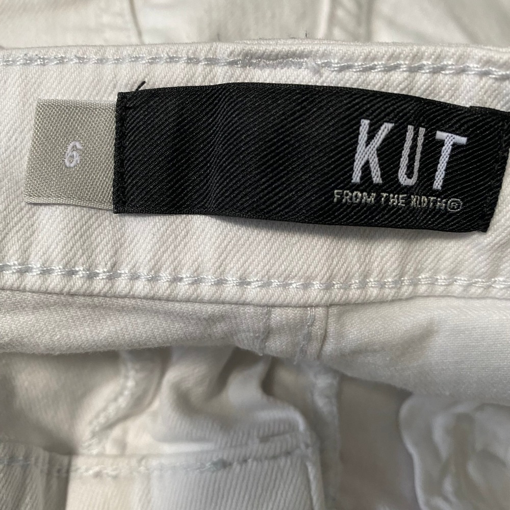 Kut from the Kloth Jane High Rise White Denim Shorts Frayed‎ Hem Size 6 - Picture 4 of 5